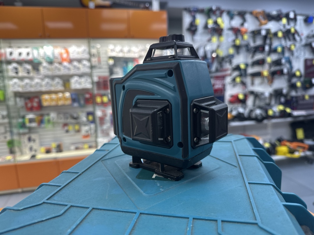 Нивелир Makita 4d laser level
