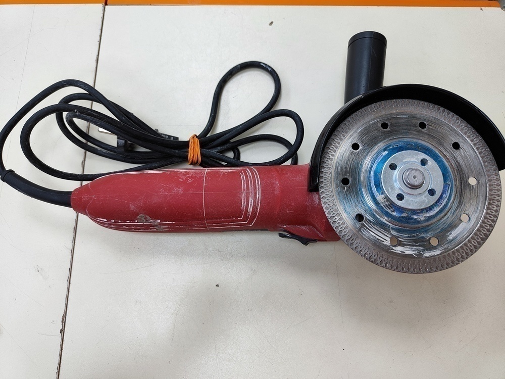 Угловая шлифмашина Elitech МШУ 9-125