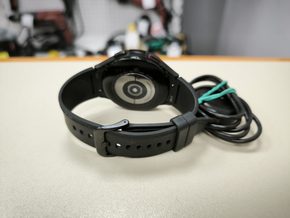 Смарт-часы Samsung Galaxy Watch 4 46mm