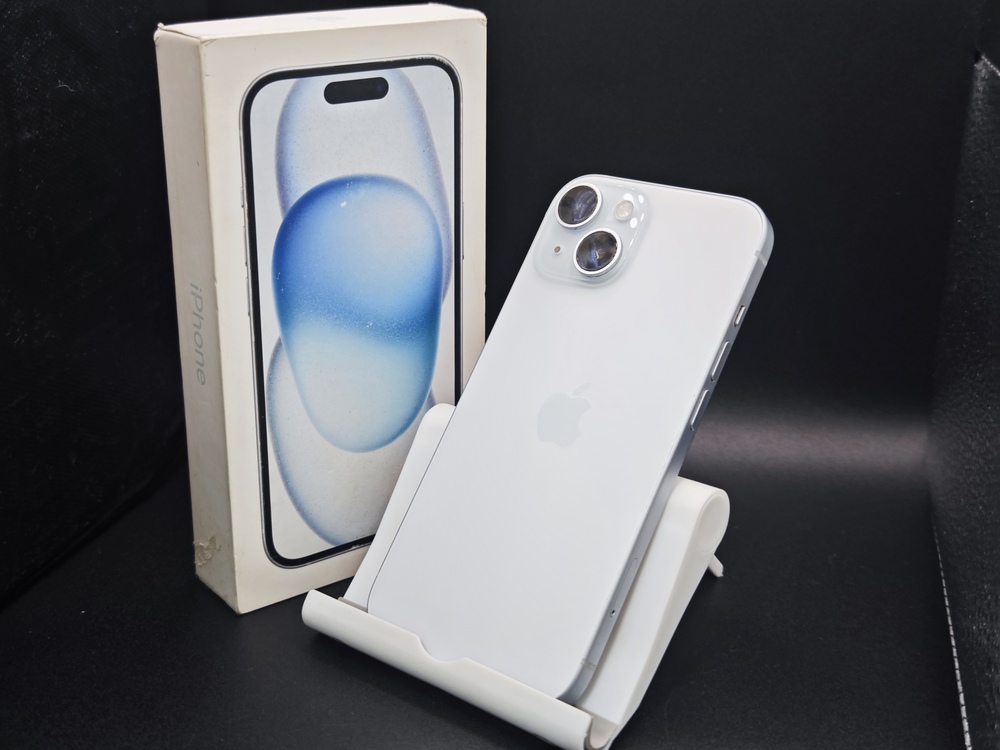 Смартфон Apple Iphone 15 128Gb