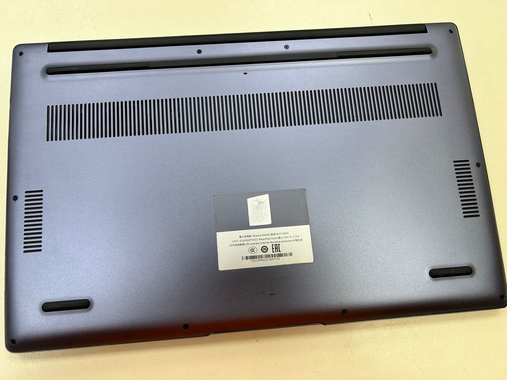 Ноутбук Huawei; I3-1115G4, Intel UHD Graphics, 8 Гб, 256 Гб, Нет