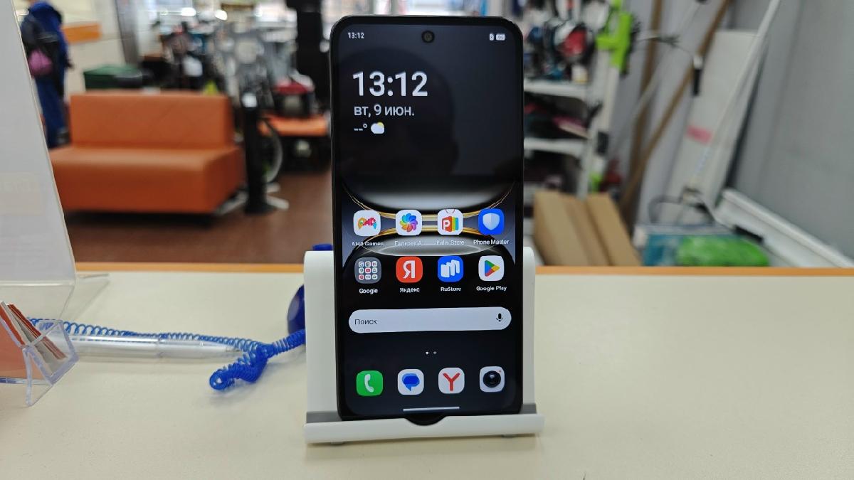 Смартфон Tecno Spark 40 8/256
