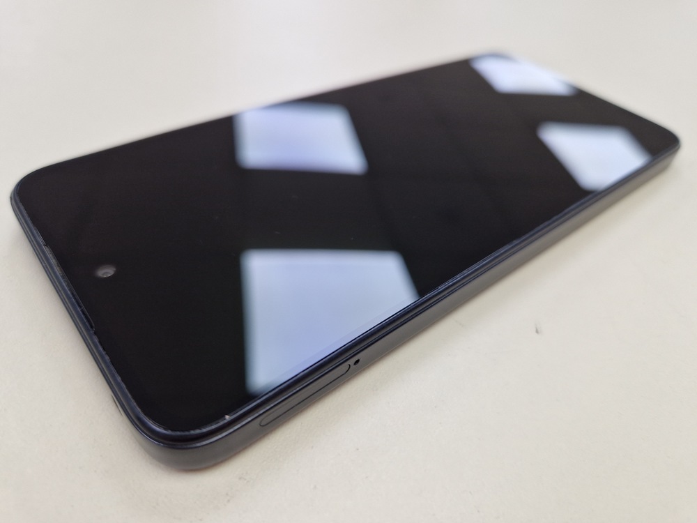 Смартфон Xiaomi Redmi 12 4/128