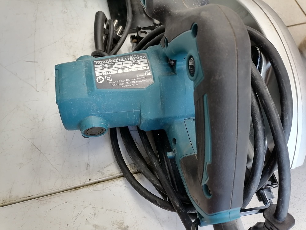 Дисковая пила Makita HS7000