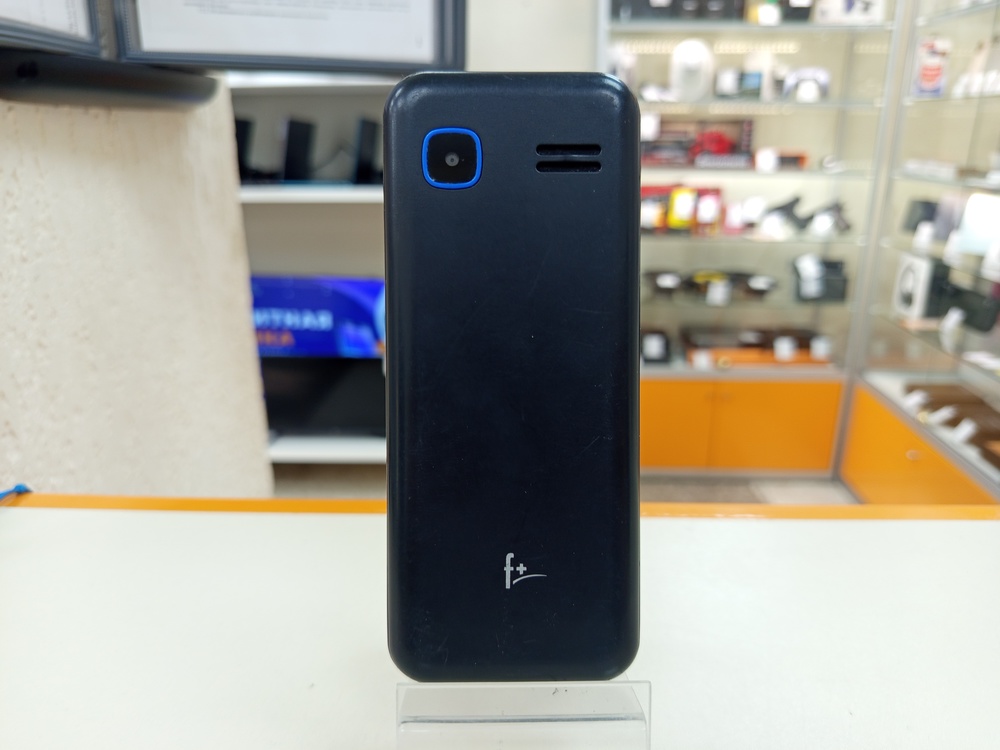 Смартфон Fly B280