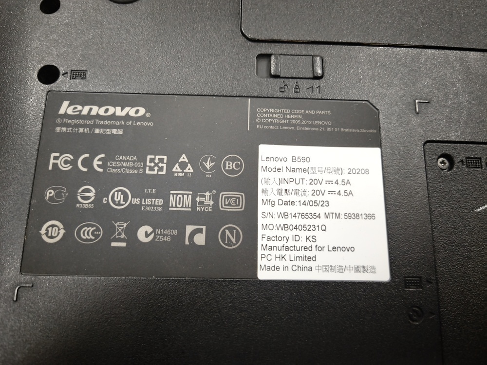 Ноутбук Lenovo B590; Core i5-3360M, GeForce GT 720M, 8 Гб, 120 Гб, Нет
