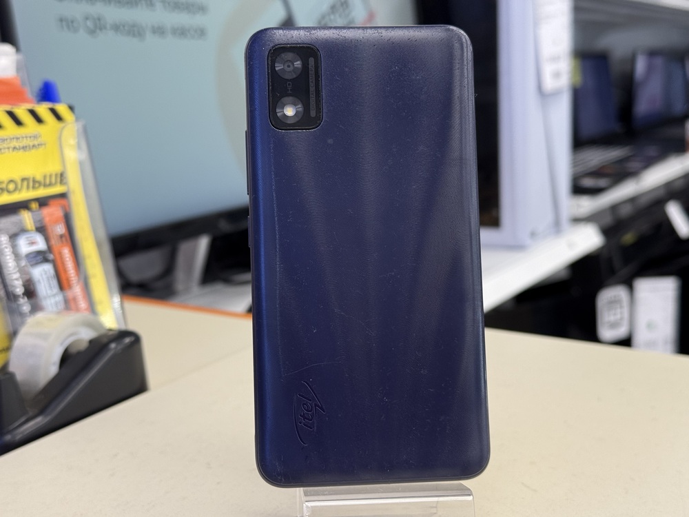 Смартфон Itel A17
