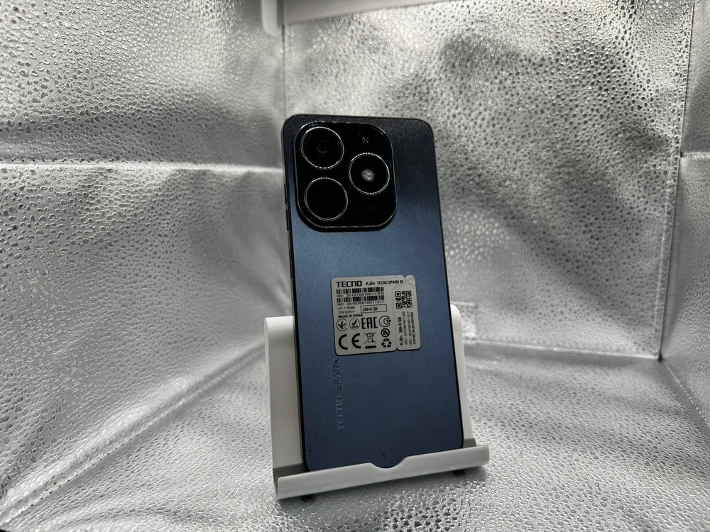 Смартфон Tecno Spark 20 8/256