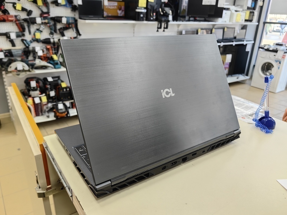 Ноутбук ICL; i7-13650HX, Geforce RTX 4060, 16 Гб, 250 Гб, Нет