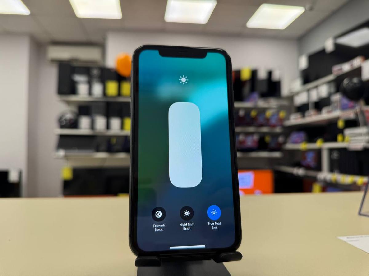 Смартфон Apple iPhone 11 128Gb