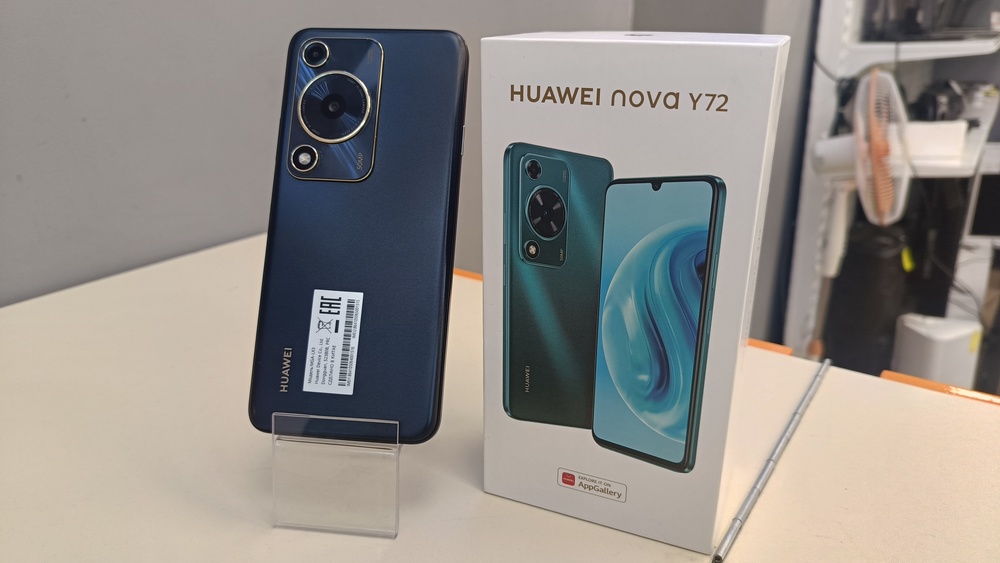 Смартфон Huawei Nova Y72 128Gb