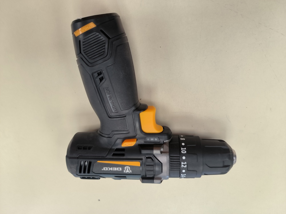 Шуруповерт Deko GCD12DU