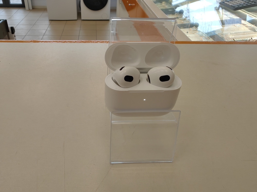 Наушники беспроводные Apple Airpods 3