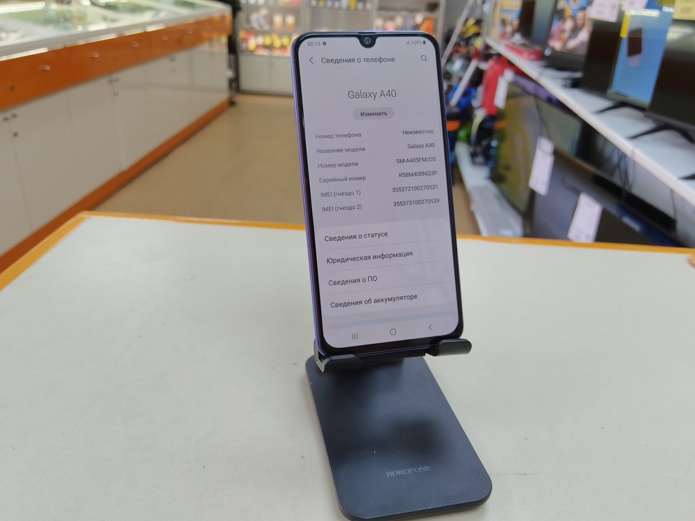 Смартфон Samsung Galaxy A40 4/64