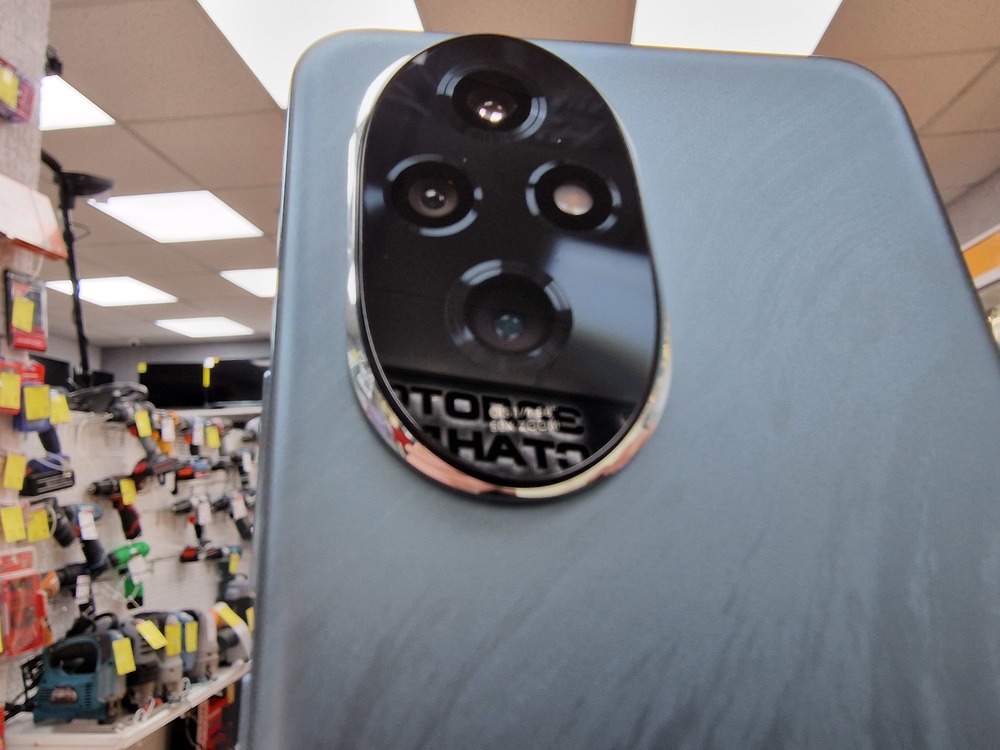 Смартфон Honor 200 8/256