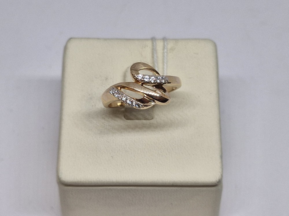 КОЛКМИ585 КОЛЬЦО С КАМНЯМИ (Au 585)