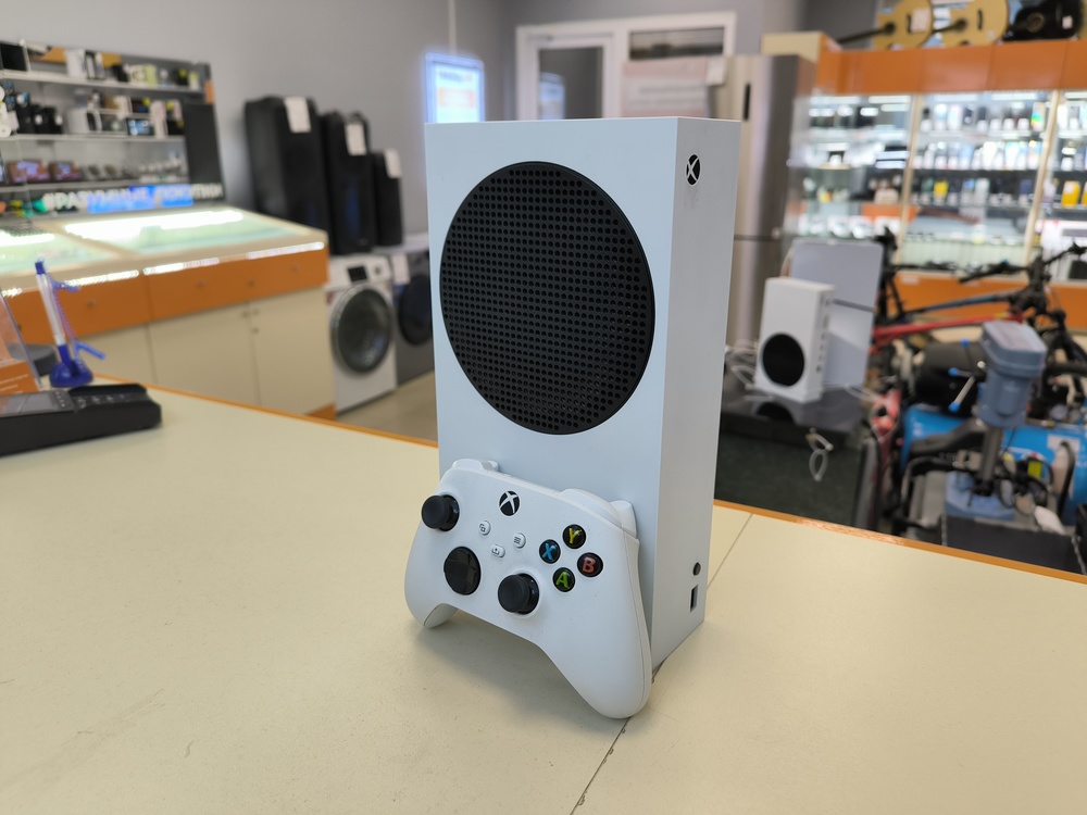 Игровая приставка Xbox Series S 512Gb SSD Игровая приставка Xbox Series S 512Gb SSD