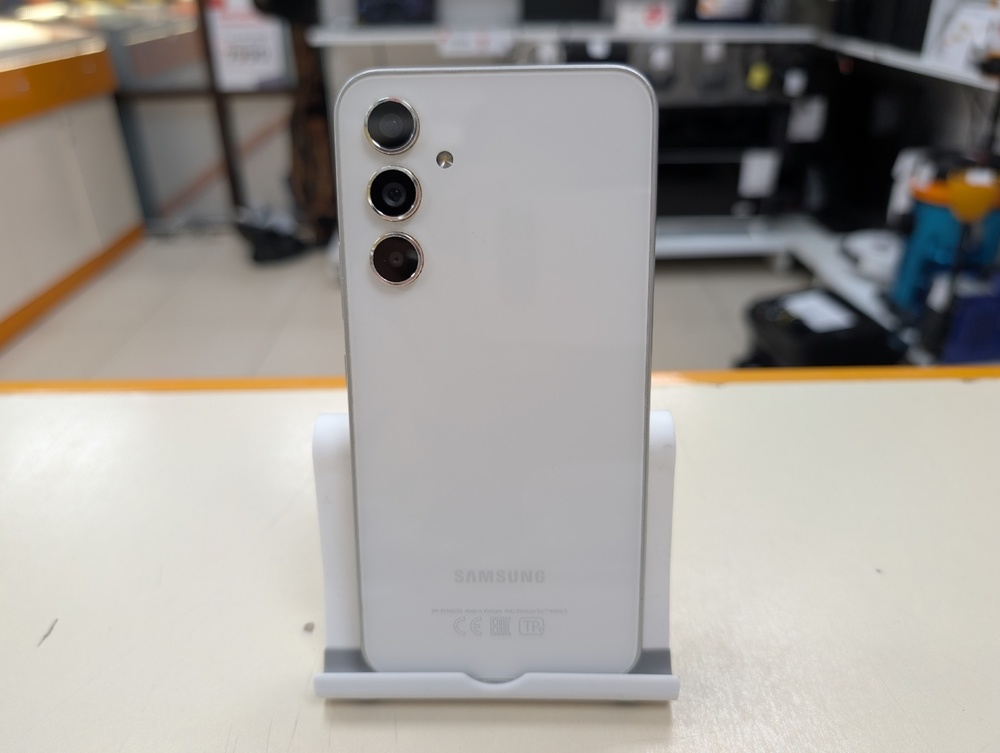Смартфон Samsung Galaxy A54 6/128