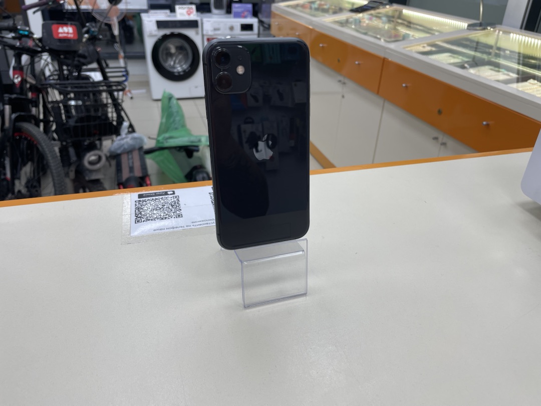 Смартфон Apple iPhone 11 128Gb