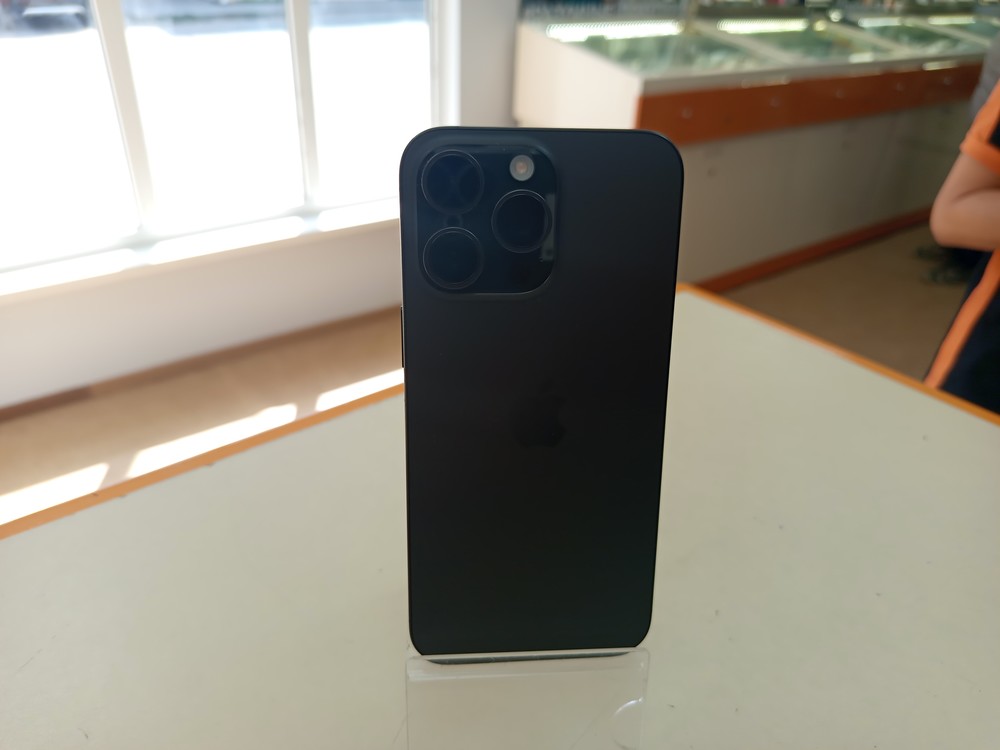 Смартфон Apple iPhone 15 Pro Max 512Gb