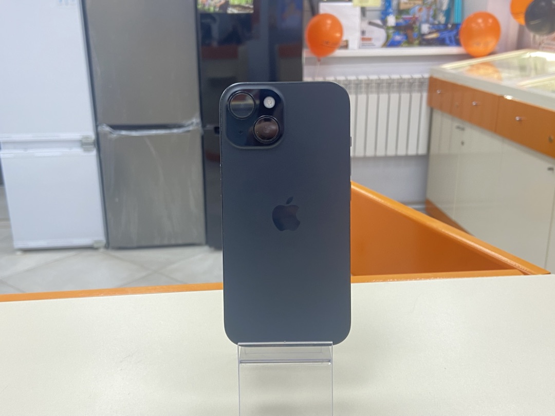 Смартфон Apple Iphone 15 128Gb