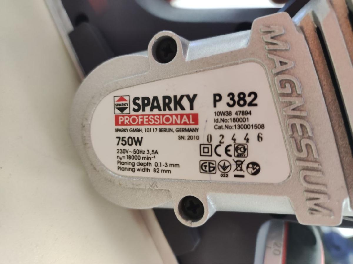 Электрорубанок Sparky P382