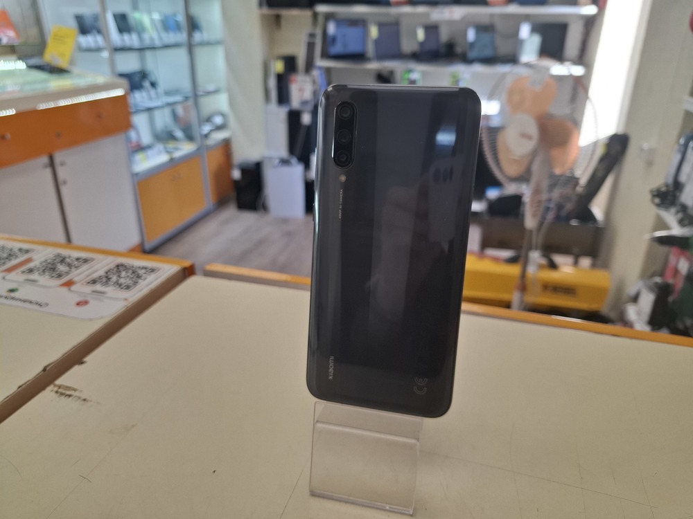 Смартфон Xiaomi Mi 9 Lite 6/128