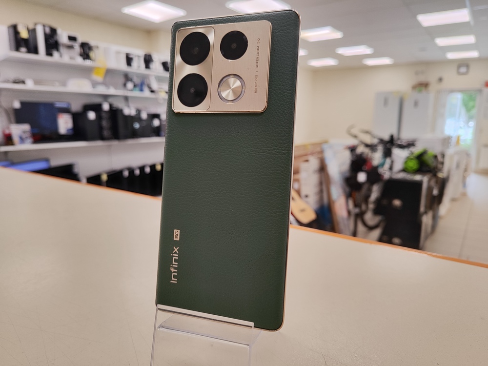 Смартфон Infinix Note 40 Pro Plus 12/256