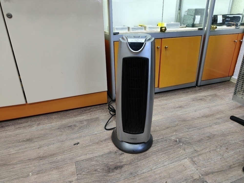 Тепловентилятор Magnit RFH5000