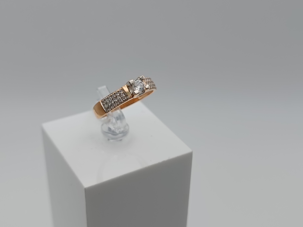 КОЛКМИ585 КОЛЬЦО С КАМНЯМИ (Au 585)