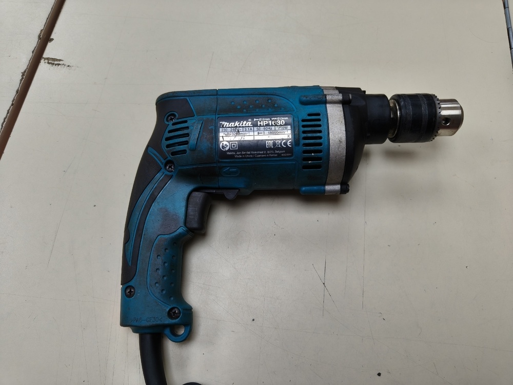 Дрель Makita HP1630