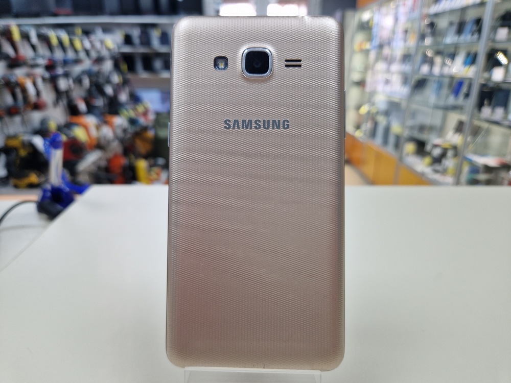 Смартфон Samsung Galaxy J2 Prime