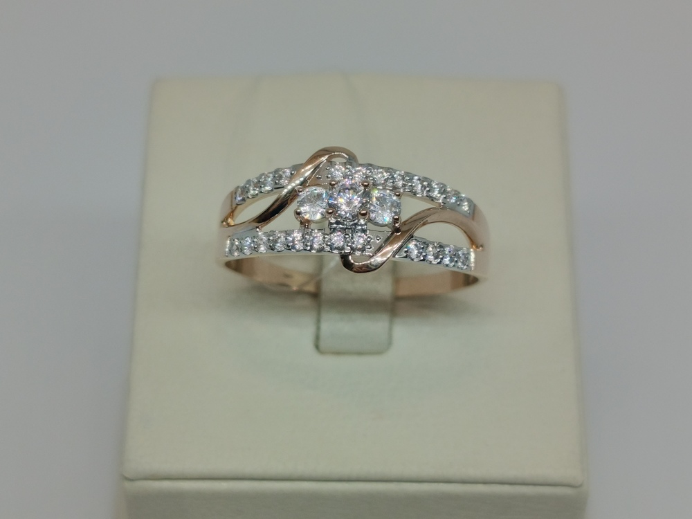 КОЛЬЦО С КАМНЯМИ (Au 585)