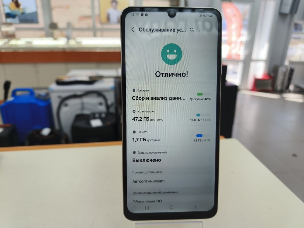 Смартфон Samsung Galaxy A06 4/64