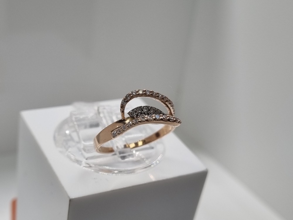 КОЛЬЦО С КАМНЯМИ (Au 585)