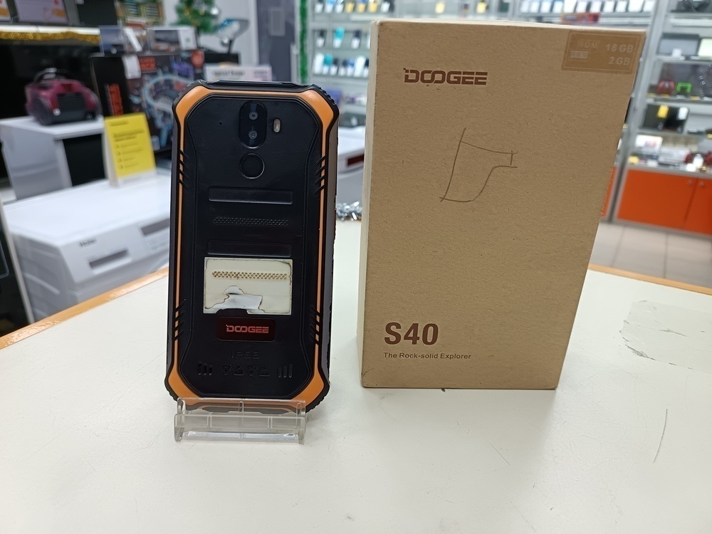Смартфон Doogee S40