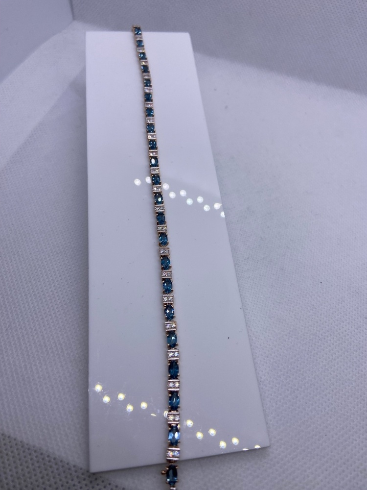 Б585 БРАСЛЕТ С КАМНЯМИ (Au 585)