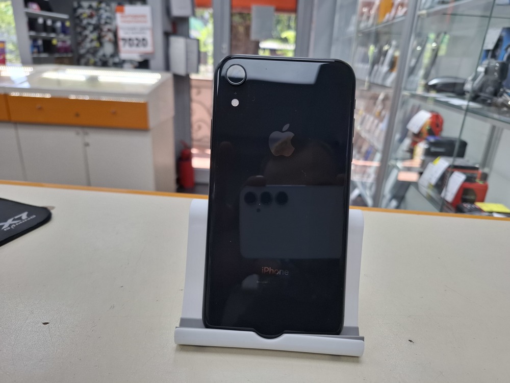 Смартфон Apple iPhone Xr 64Gb