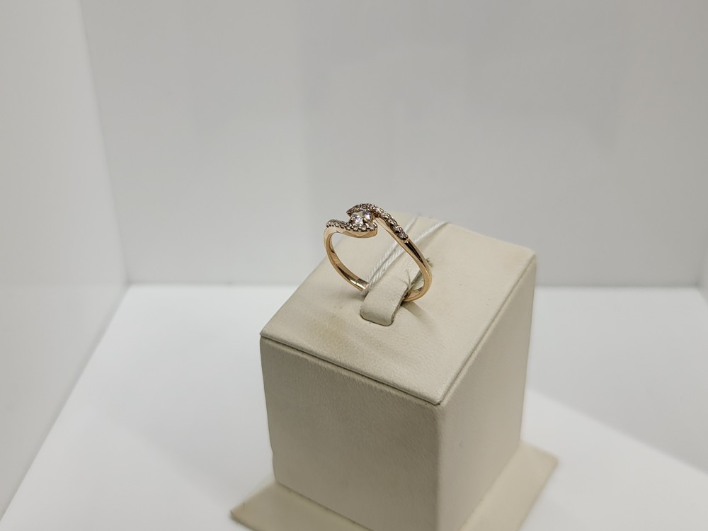 КОЛКМИ585 КОЛЬЦО С КАМНЯМИ (Au 585)