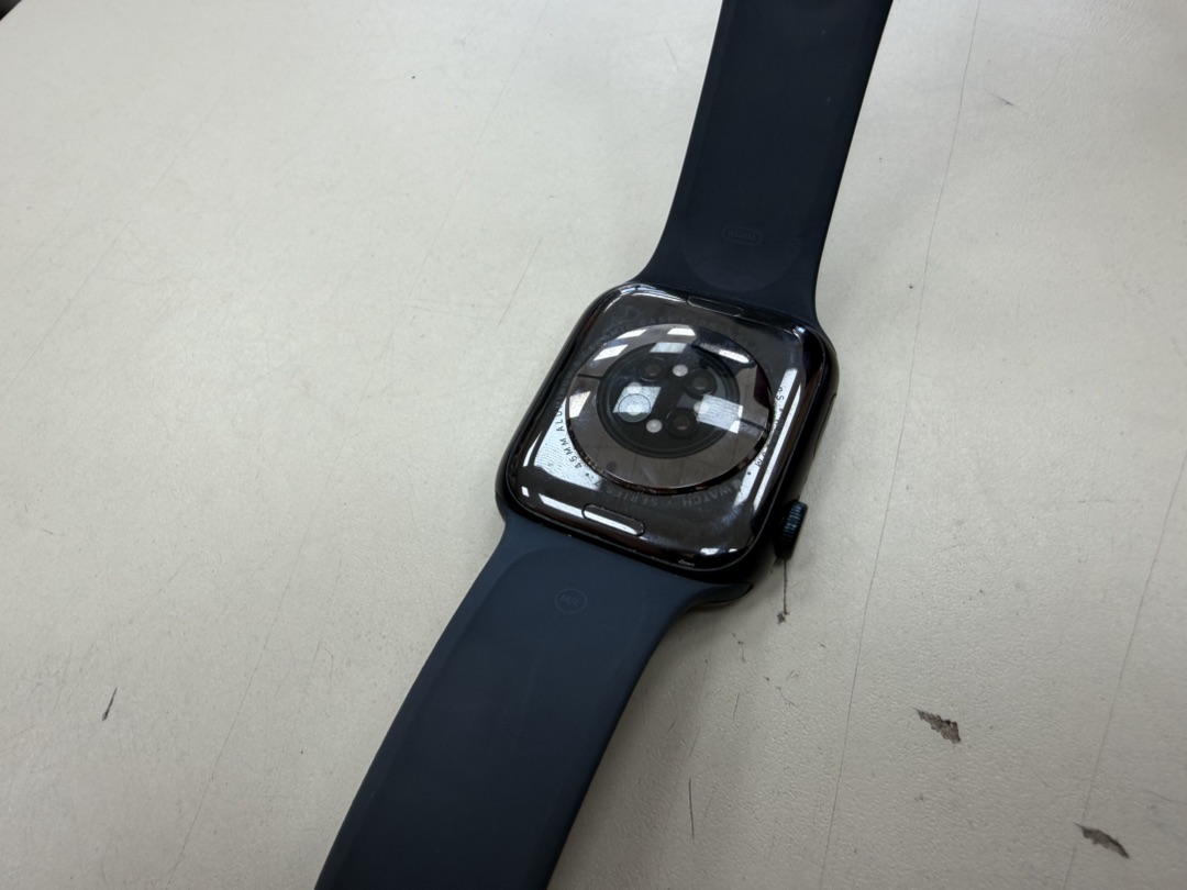 Смарт-часы Apple Watch Series 7 45mm