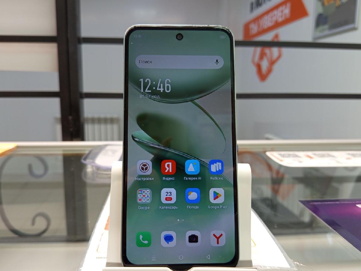 Смартфон Infinix Smart 9 3/64
