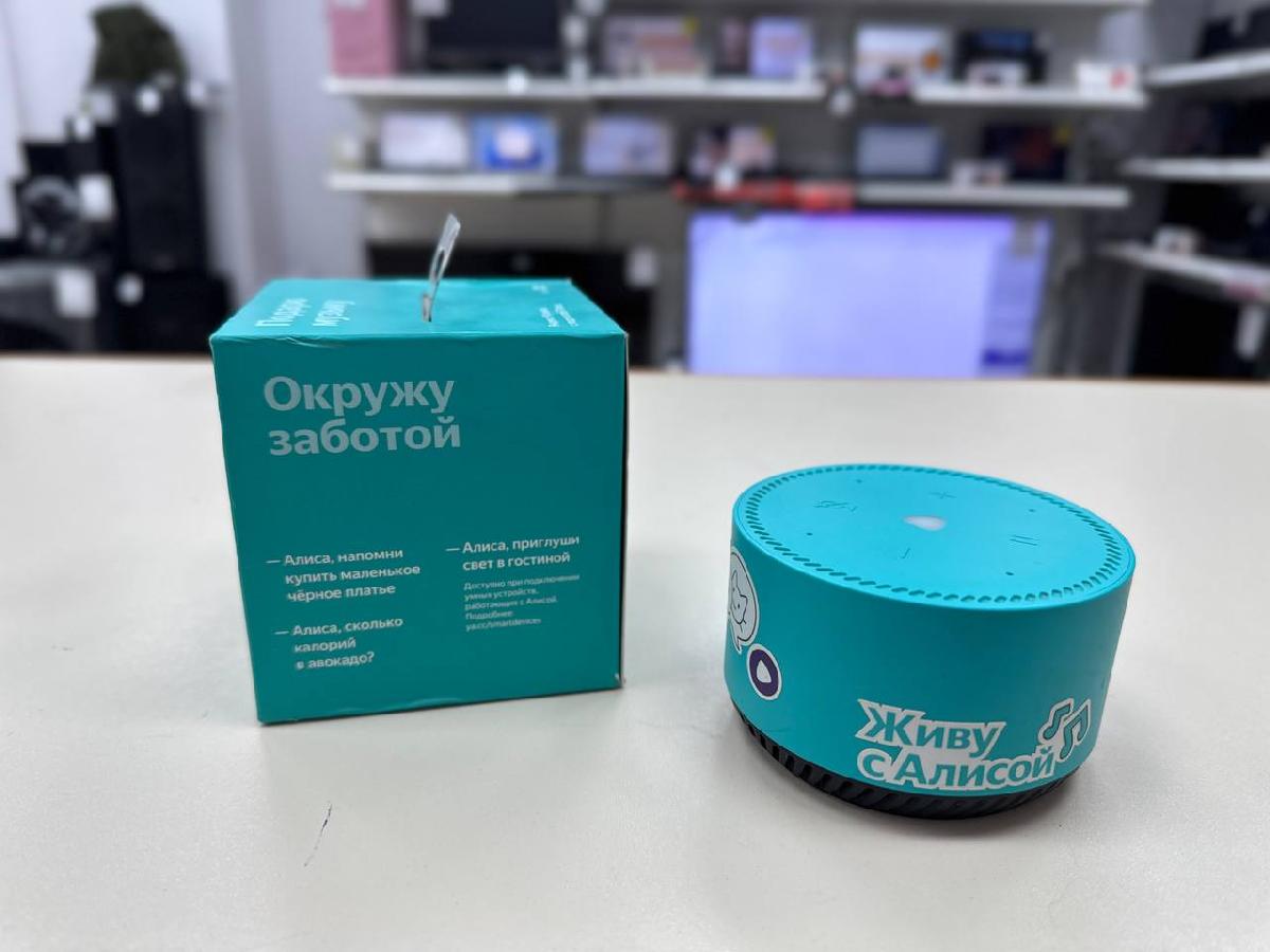 Умная колонка Яндекс Лайт