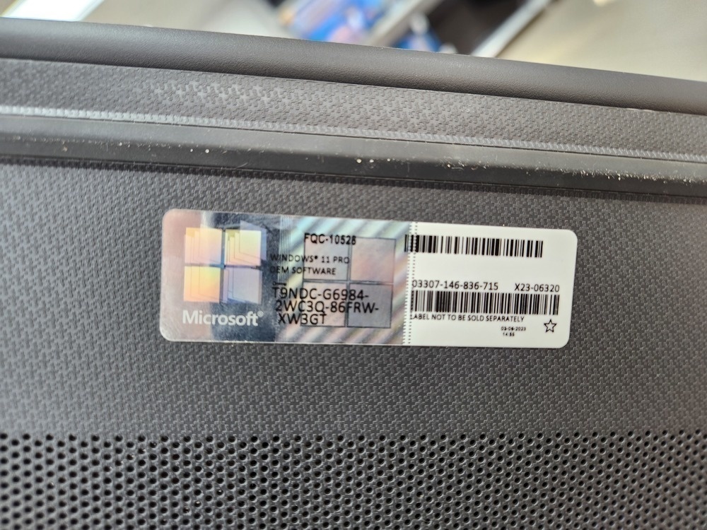 Ноутбук HP; Silver 3050U, AMD Radeon (TM) Graphics, 4 Гб, 256 Гб, Нет