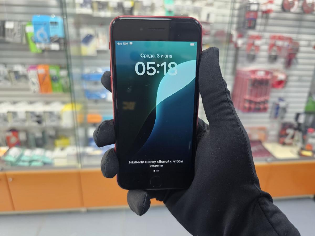 Смартфон Apple iPhone SE 2020 64Gb