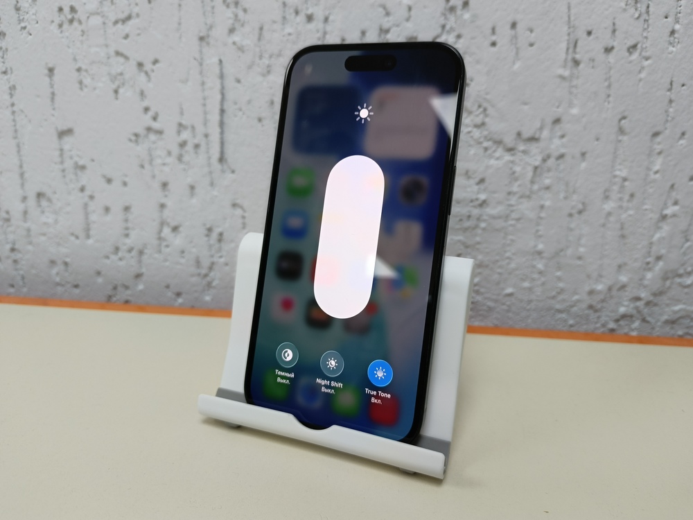 Смартфон Apple Iphone 15 128Gb