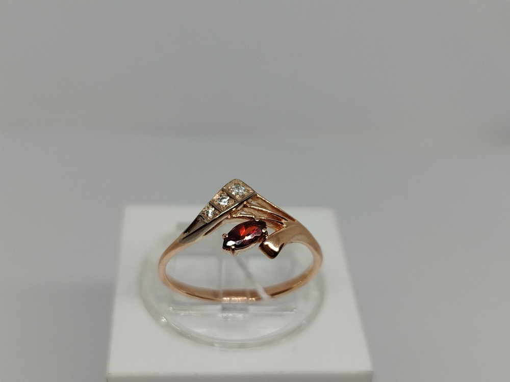 КОЛКМИ585 КОЛЬЦО С КАМНЯМИ (Au 585)