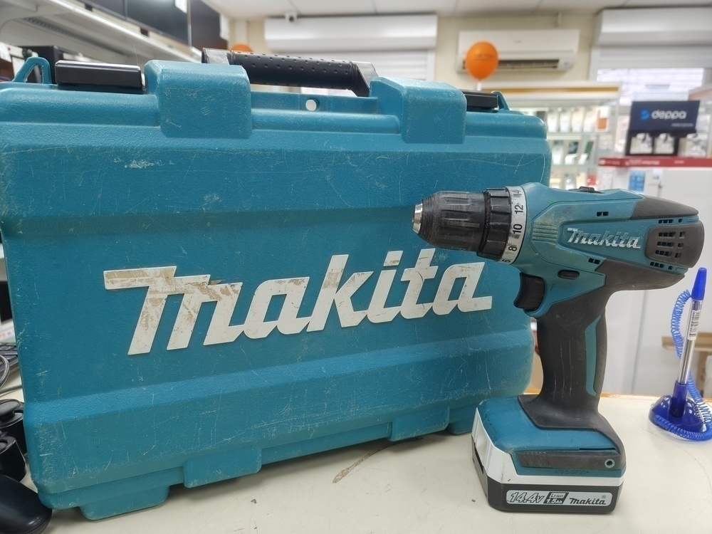 Шуруповерт Makita DF347D