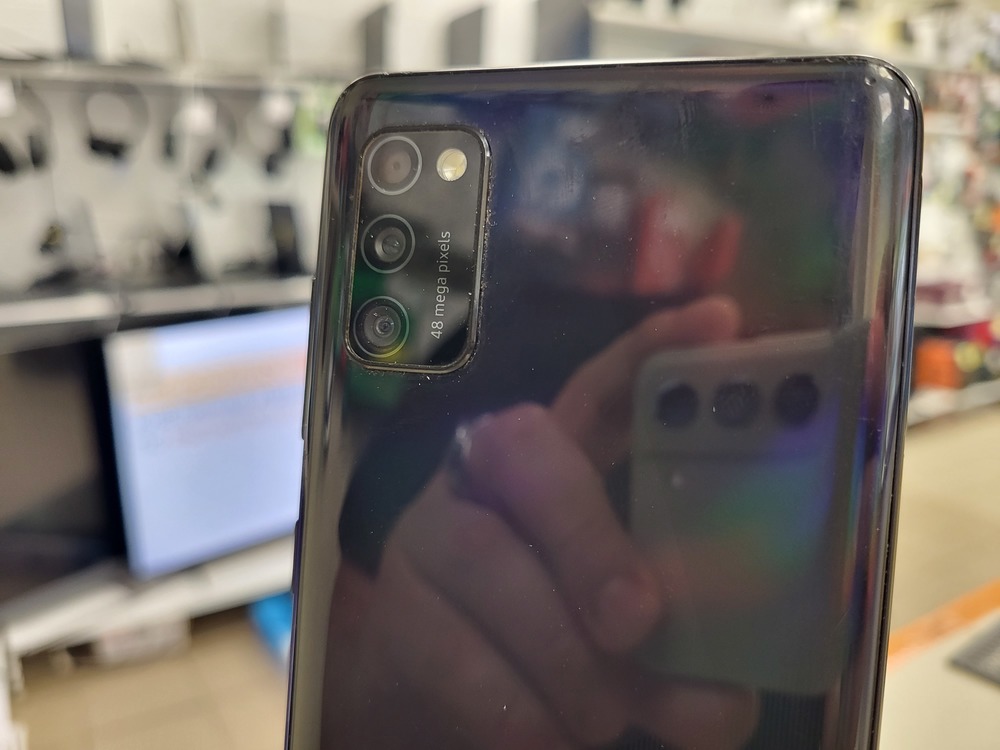 Смартфон Samsung Galaxy A41 4/64