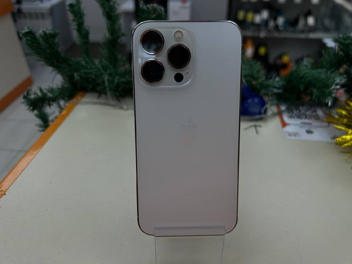 Смартфон Apple iPhone 13 Pro 128Gb