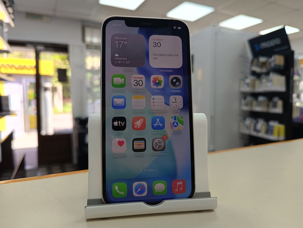 Смартфон Apple iPhone 12 64Gb